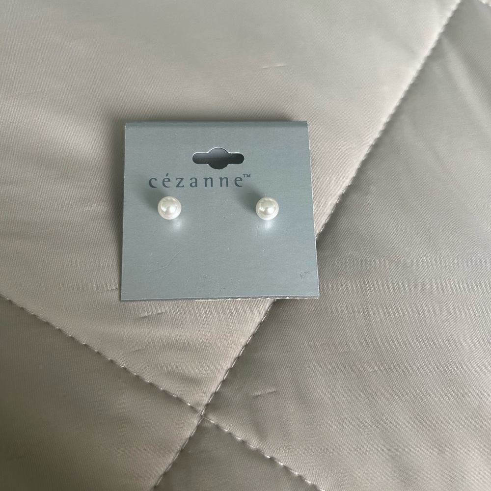 Cézanne Pearl Inspired Stud Earrings